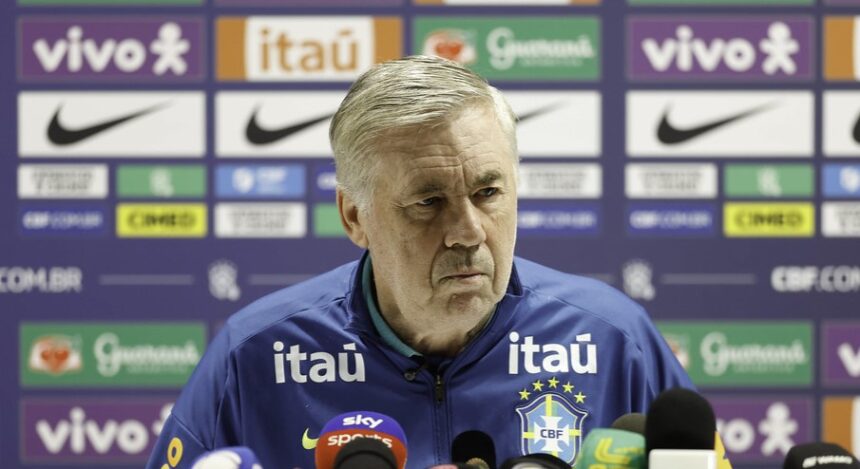 Ancelotti confirma atleta do Flamengo e quatro atacantes no time titular do Brasil contra França