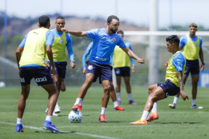 DE VOLTA! Bahia inicia preparação para duelo contra o Athletico-PR com dois titulares como novidade