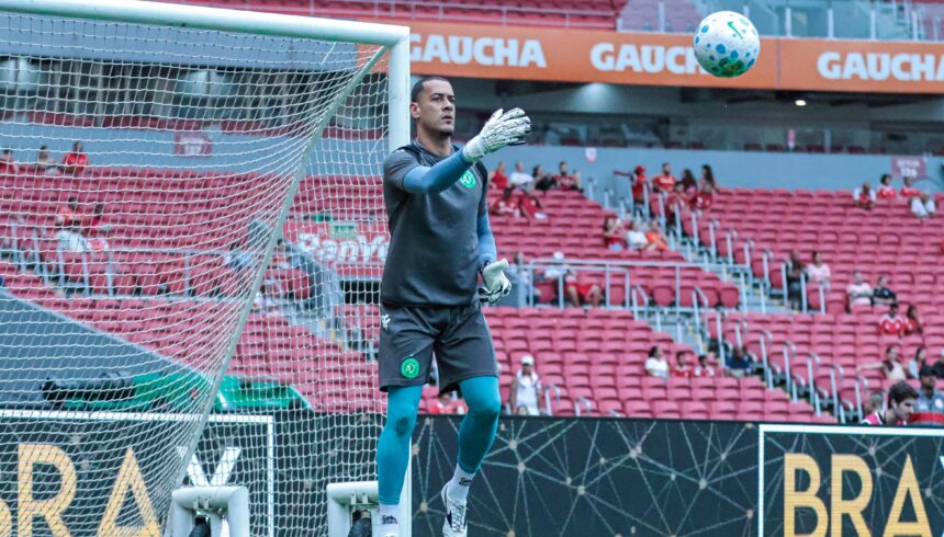 Velho conhecido! Novo goleiro do Bahia já foi companheiro de Rogério Ceni