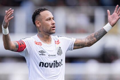 Neymar se manifesta após discussão e troca de ofensas com torcedores do Santos: “Não vou aceitar isso”