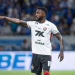 SUSPENSO OU NÃO? Entenda a situação de Ramon para a próxima partida do Vitória