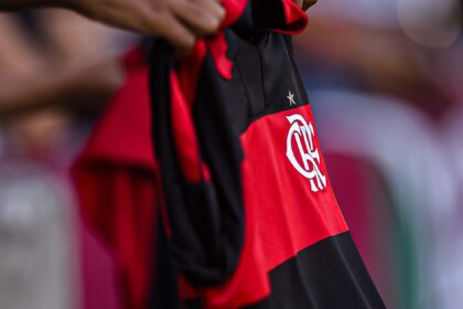 Flamengo faz nova proposta e se aproxima de acerto com revelação de clube da Série C