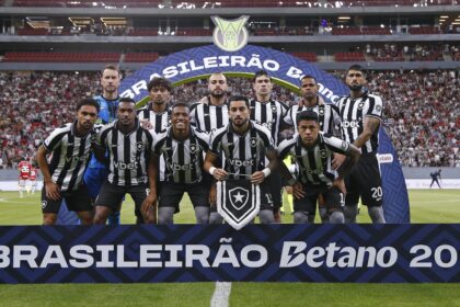 Contratação mais cara do Botafogo desperta interesse de três clubes e pode sair na pausa para a Copa do Mundo