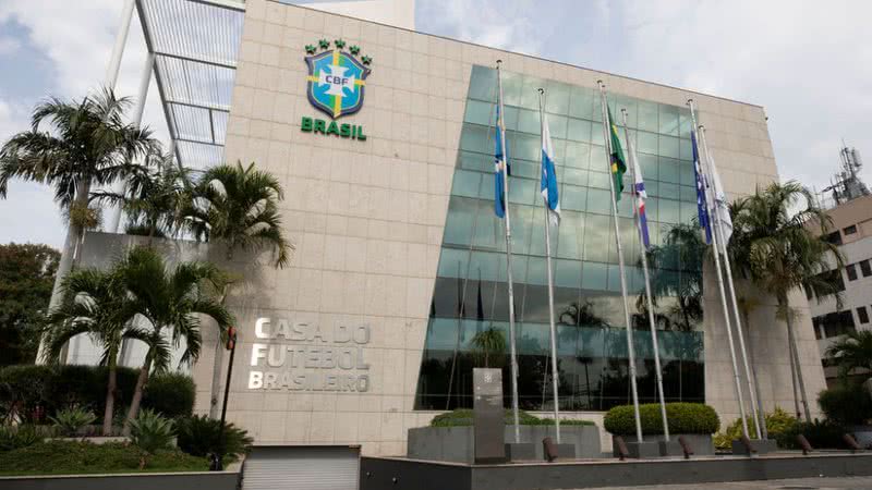 Justiça dá prazo de três dias para CBF pagar ex-diretor baiano que acusou entidade de xenofobia