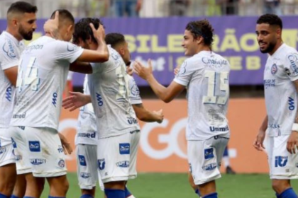 Após três anos de aposentadoria, ex-Bahia retorna aos gramados