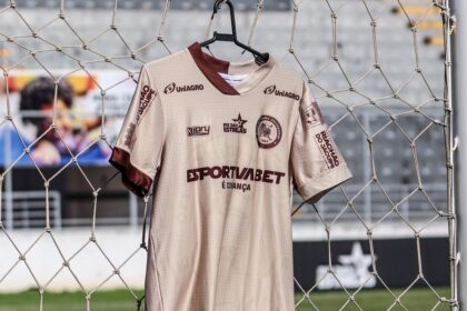 Ferroviário x Jacuipense: onde assistir, horário e prováveis escalações do confronto desta terça (7) pela Copa do Nordeste