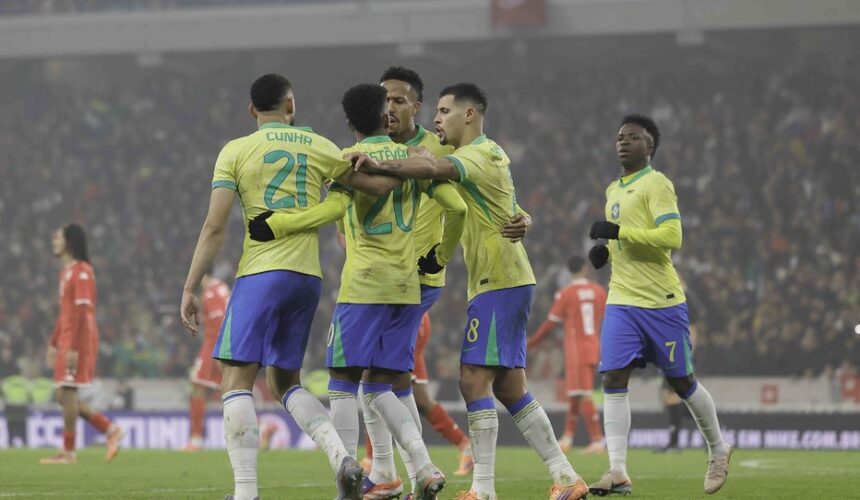 PREOCUPA? Jogador da Seleção Brasileira cotado para a Copa do Mundo está fora da temporada