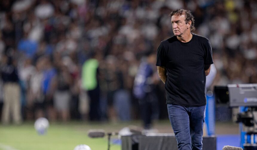 Cuca dá detalhes sobre confusão entre Robinho Jr. e Neymar: “Não podemos passar pano”