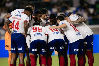 Após nova derrota e eliminação para o Remo, jogador do Bahia faz forte desabafo: “Andamos nas ruas com medo”