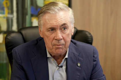 Bicampeão mundial detalha relação com Carlo Ancelotti e revela ‘conselhos’ ao treinador