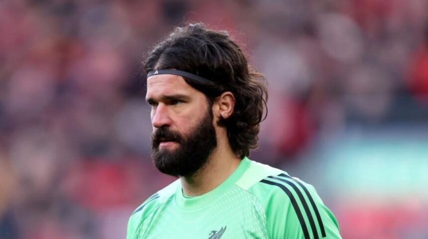 VOLTA PARA O BRASIL? Alisson dá sinal positivo para outro clube e pode deixar o Liverpool após a Copa