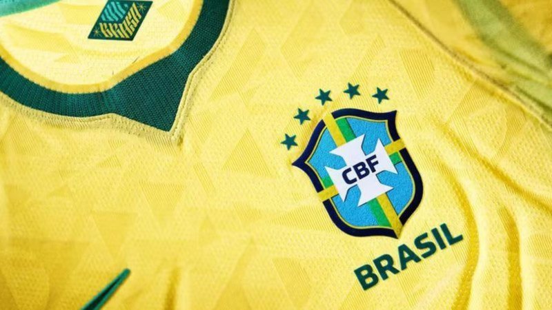 Goleiro esquecido por Ancelotti comenta falta de chances na Seleção: “Não faço o meu melhor pela CBF”