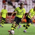 Equipe paulista assume liderança da Série B graças a golaço de jogador emprestado pelo Vitória; assista