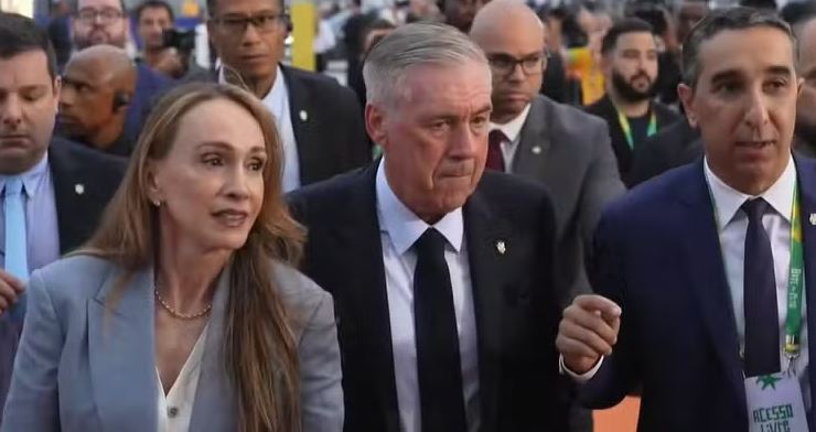 Mister talarico? Carlo Ancelotti conquistou esposa com ‘tática ofensiva’ e drible em adversário