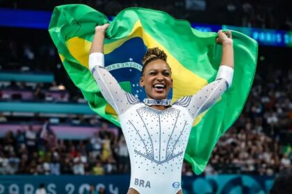 Após pausa na carreira, Rebeca Andrade retorna aos ginásios e mira competição no Brasil