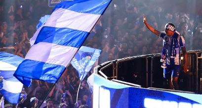 LIVRE NO MERCADO! Ex-capitão da Seleção Brasileira deixa gigante europeu após seis meses