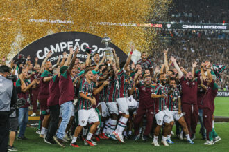Campeão da Libertadores pelo Fluminense, jogador processa clube por lesão e cobra mais de R$ 11 milhões na Justiça