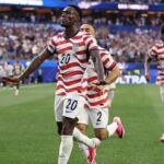 Após primeiro tempo dos sonhos, Estados Unidos se impõe e goleia o Paraguai na estreia da Copa do Mundo