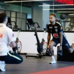 Neymar passa por exames e resultados apontam “evolução”, de acordo com a CBF