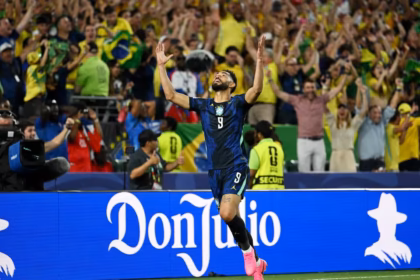 Brasil vence Haiti com tranquilidade e garante liderança no grupo C da Copa do Mundo