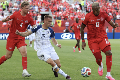 Canadá e Bósnia estreiam na Copa do Mundo com empate em jogo movimentado