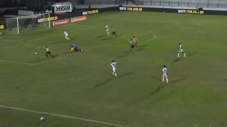 Série B não pausa para Copa do Mundo e gol bizarro marca partida entre paulistas; assista