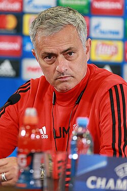 Real Madrid anuncia retorno do treinador José Mourinho