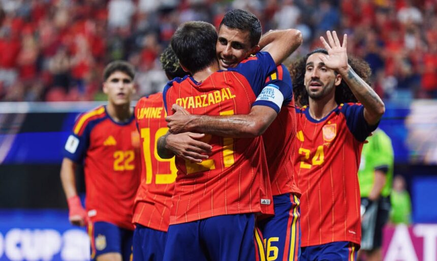 Com dois de Oyarzabal, Espanha goleia Arábia Saudita pela segunda rodada da Copa do Mundo