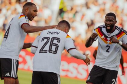 Quem não faz, leva! Alemanha vira no final e bate Costa do Marfim em jogo marcado por chances perdidas pela Copa do Mundo