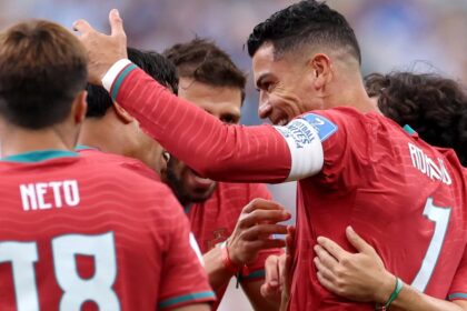 Cristiano Ronaldo marca dois e Portugal vence Uzbequistão de goleada pela Copa do Mundo