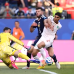 Marrocos domina durante quase toda a partida e vence Escócia sem dificuldades pela Copa do Mundo