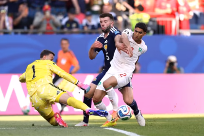 Marrocos domina durante quase toda a partida e vence Escócia sem dificuldades pela Copa do Mundo