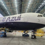 Seleção brasileira embarca para os EUA em avião avaliado em 1,19 bilhão
