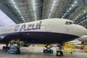 Seleção brasileira embarca para os EUA em avião avaliado em 1,19 bilhão