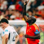 Bélgica goleia Nova Zelândia e garante primeira colocação no grupo G da Copa do Mundo
