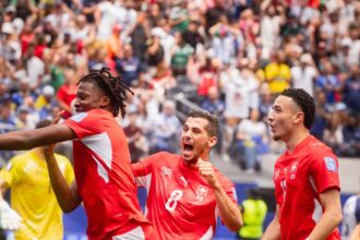 Suíça goleia Bósnia em partida com final eletrizante pela Copa do Mundo