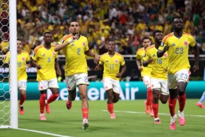 Colômbia vence mais uma e carimba vaga para a próxima fase da Copa do Mundo