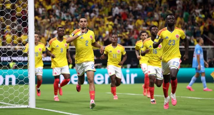 Colômbia vence mais uma e carimba vaga para a próxima fase da Copa do Mundo