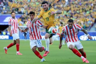 Em jogo de ‘compadres’, Paraguai e Austrália ficam no empate pela última rodada do Grupo D