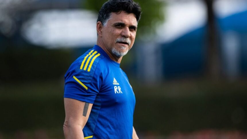 Filho de Ricardo Rocha esclarece situação do pai após situação em aeroporto antes de viagem aos EUA