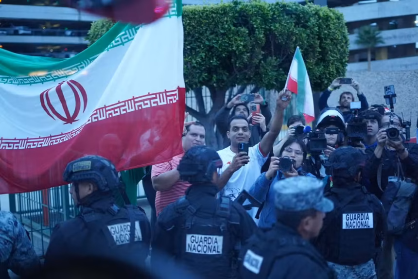 Ingressos de torcedores iranianos para a Copa do Mundo são revogados pelos EUA