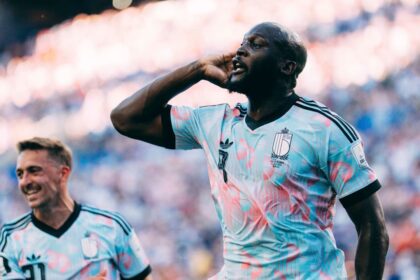 Caiu o último anfitrião! Estados Unidos é goleado pela Bélgica e está fora da Copa do Mundo