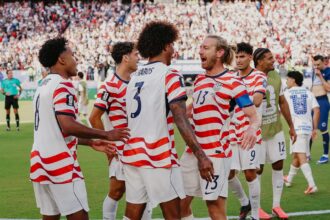 Estados Unidos vence a Bósnia e se classifica para as oitavas da Copa do Mundo
