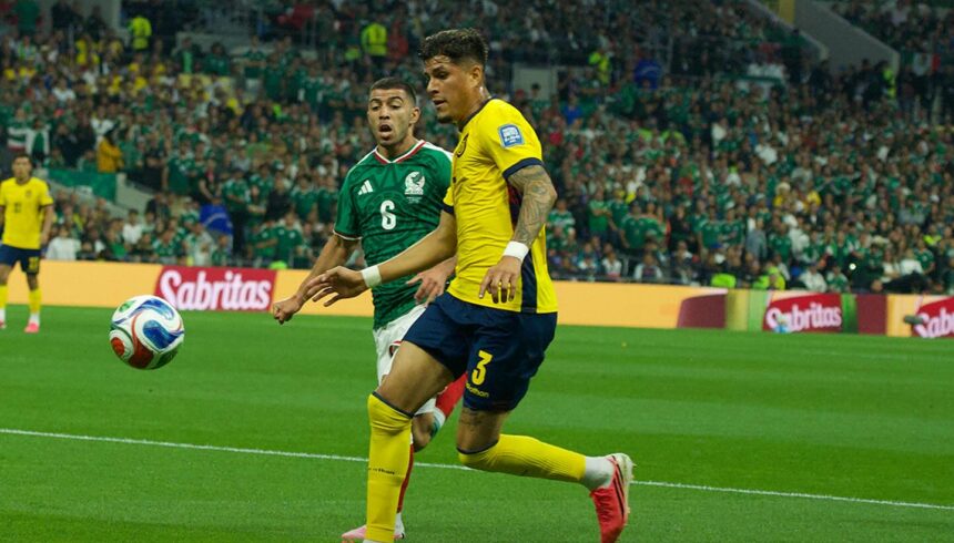 Mexico vence Equador com autoridade e se classifica para as oitavas de final da Copa do Mundo