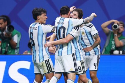 Argentina consegue virada espetacular sobre o Egito e se classifica para as quartas de final da Copa do Mundo