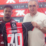 Vitória realiza apresentação oficial de novo reforço para a sequência da temporada