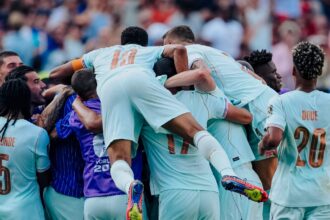 França vence Marrocos e garante vaga na semifinal da Copa do Mundo
