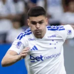 Gabiel Pec sofre fratura e passará por cirurgia após lance forte em jogo do brasileirão