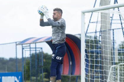 Mesmo regularizado, reforço do Bahia vira desfalque para confronto com o Atlético Mineiro