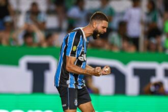 Negociações entre Vitória e Grêmio por Wagner Leonardo chegam ao fim